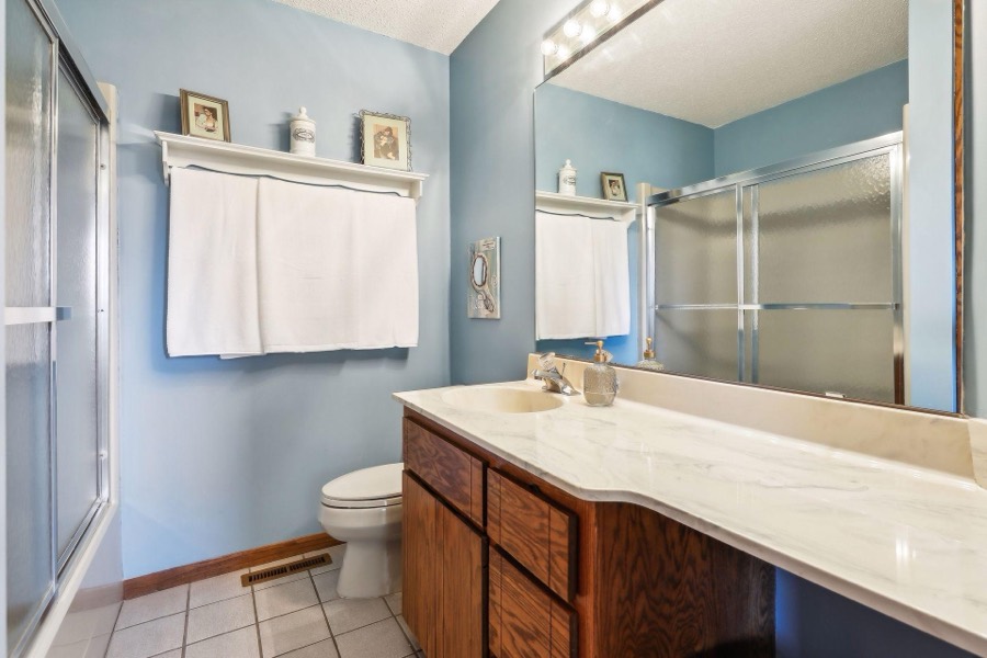 6520 Harbor Place NE, Prior Lake, MN photo 41