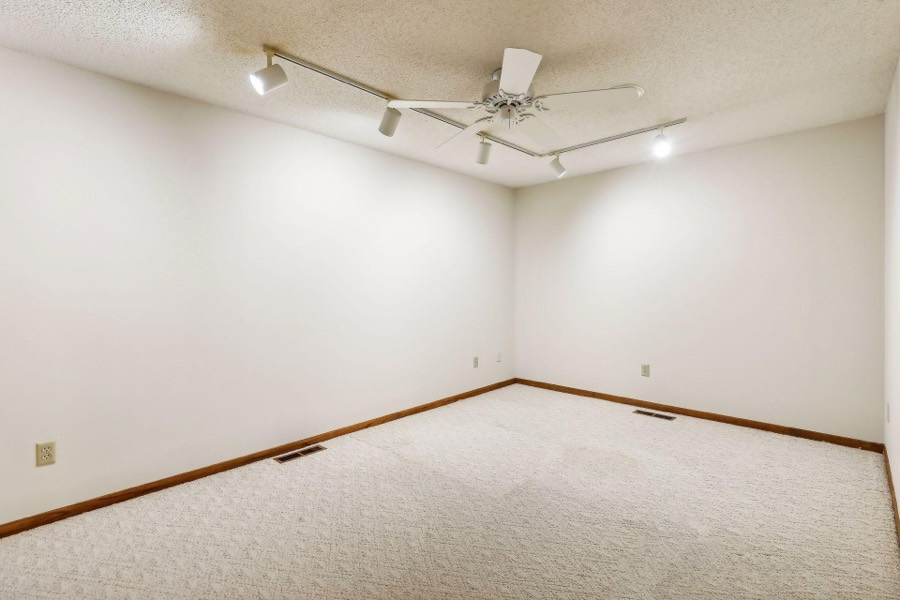 6520 Harbor Place NE, Prior Lake, MN photo 54