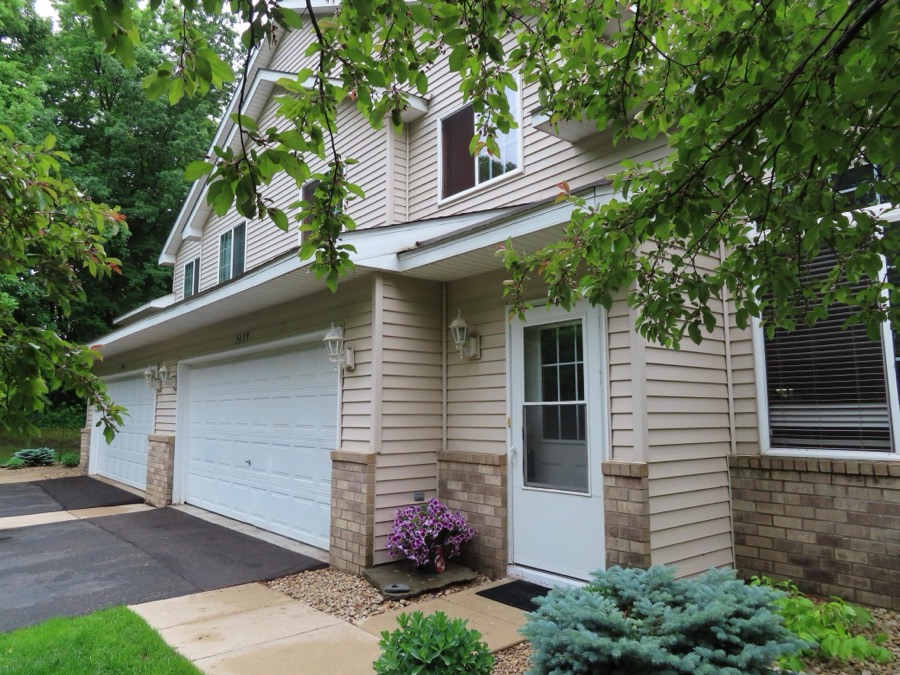5439 Fawn Court SE, Prior Lake, MN photo 3