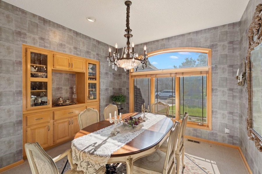 15335 Big Horn Pass NW, Prior Lake, MN photo 12