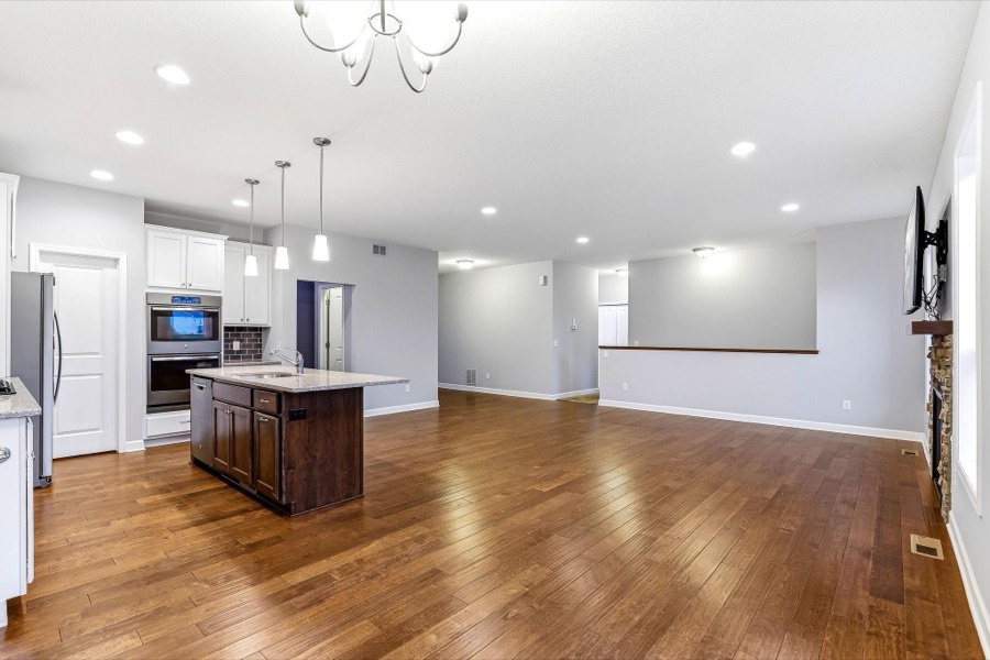 16638 Markley Lake Drive SE, Prior Lake, MN photo 13