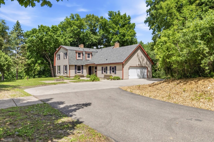 13995 Hidden Lake Trail NE, Prior Lake, MN photo 3
