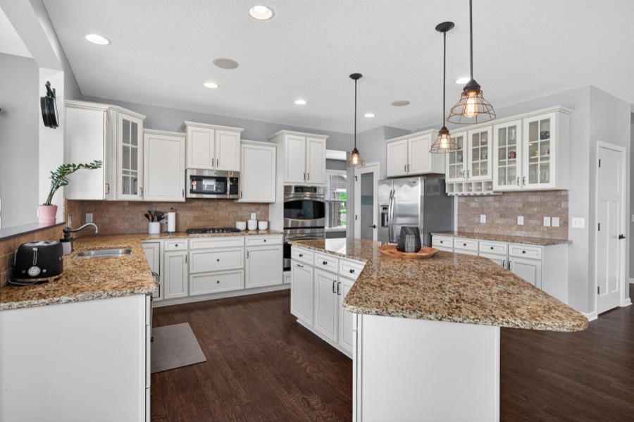 3671 Pointe Pass NW, Prior Lake, MN photo 13