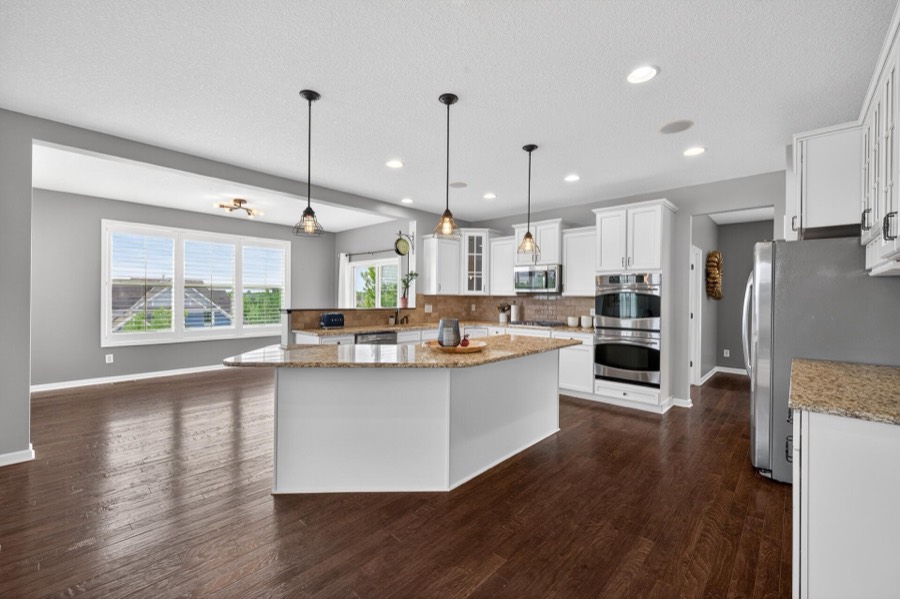 3671 Pointe Pass NW, Prior Lake, MN photo 15