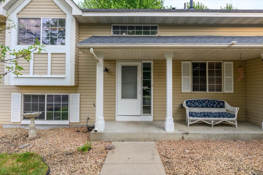 15071 Appaloosa Trail NE, Prior Lake, MN photo 5