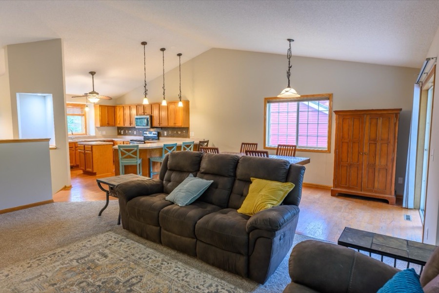 15071 Appaloosa Trail NE, Prior Lake, MN photo 7