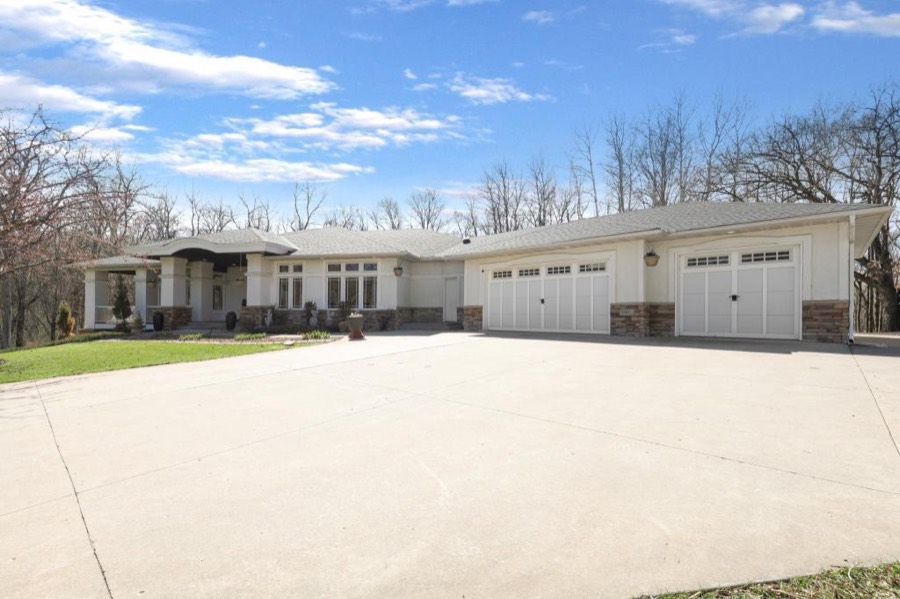 9401 Elm Court, Prior Lake, MN photo 44