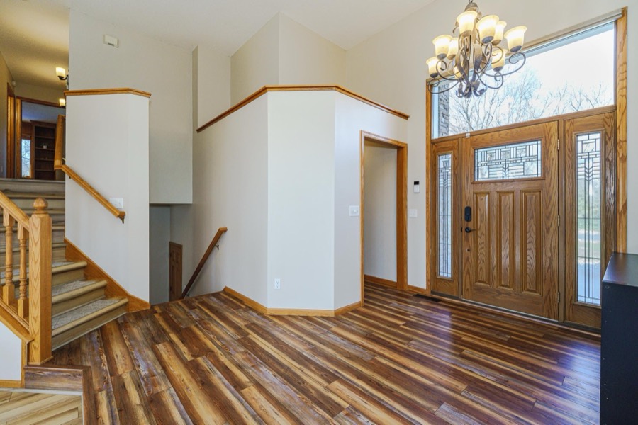 20881 Lake Ridge Drive, Prior Lake, MN photo 11