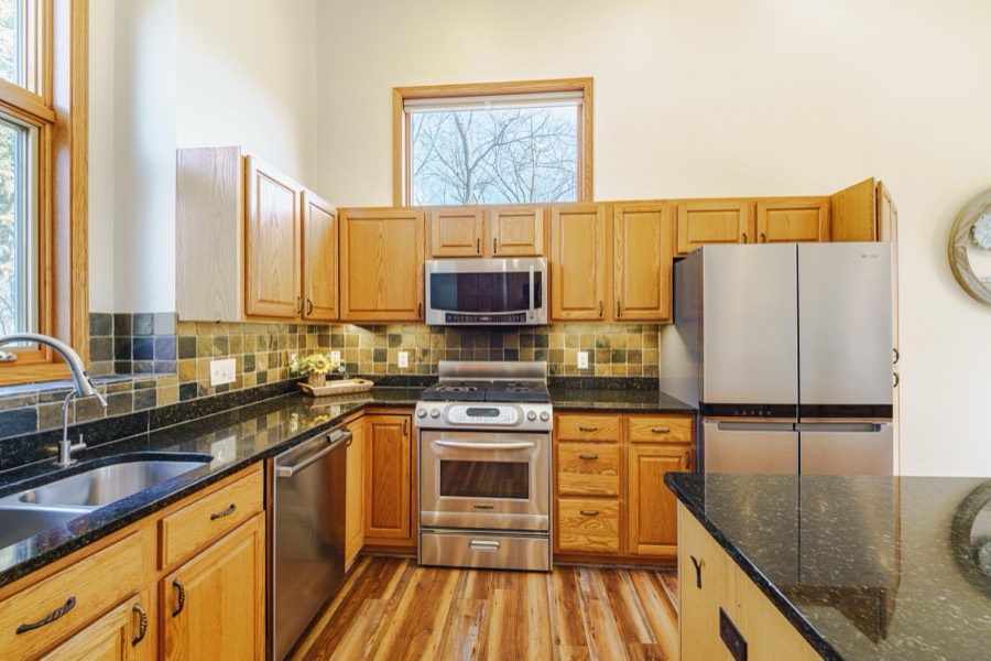 20881 Lake Ridge Drive, Prior Lake, MN photo 18