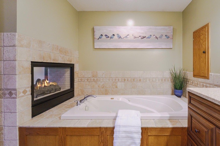 20881 Lake Ridge Drive, Prior Lake, MN photo 26