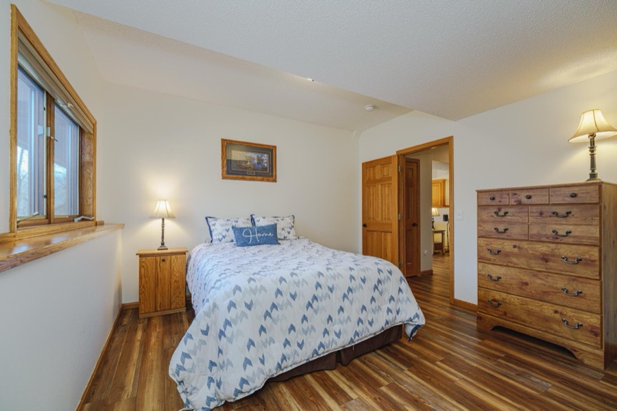 20881 Lake Ridge Drive, Prior Lake, MN photo 48