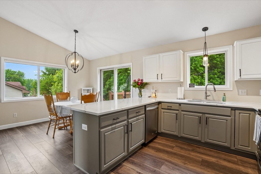 14079 Bluebird Trail NE, Prior Lake, MN photo 10