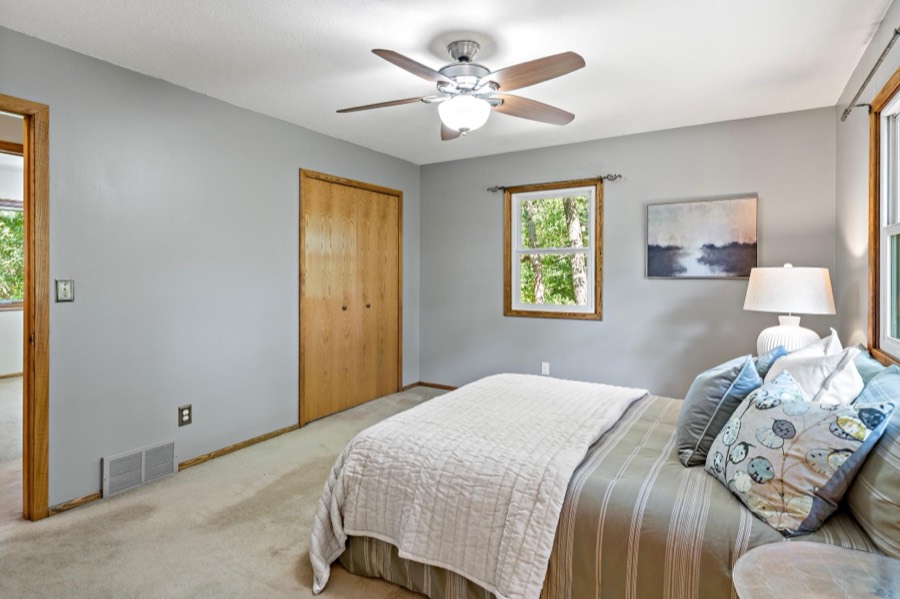 5765 150th Street SE, Prior Lake, MN photo 48