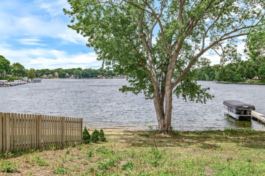 XXX Inguadona Beach Circle SW, Prior Lake, MN photo 2