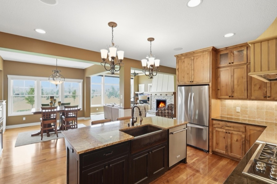 19475 Oak Grove Avenue, Prior Lake, MN photo 11
