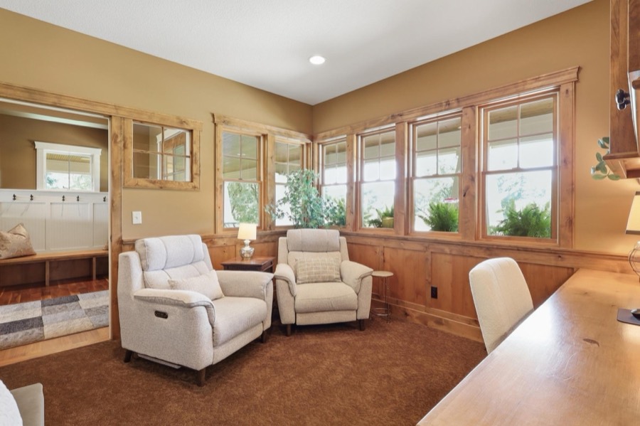19475 Oak Grove Avenue, Prior Lake, MN photo 15