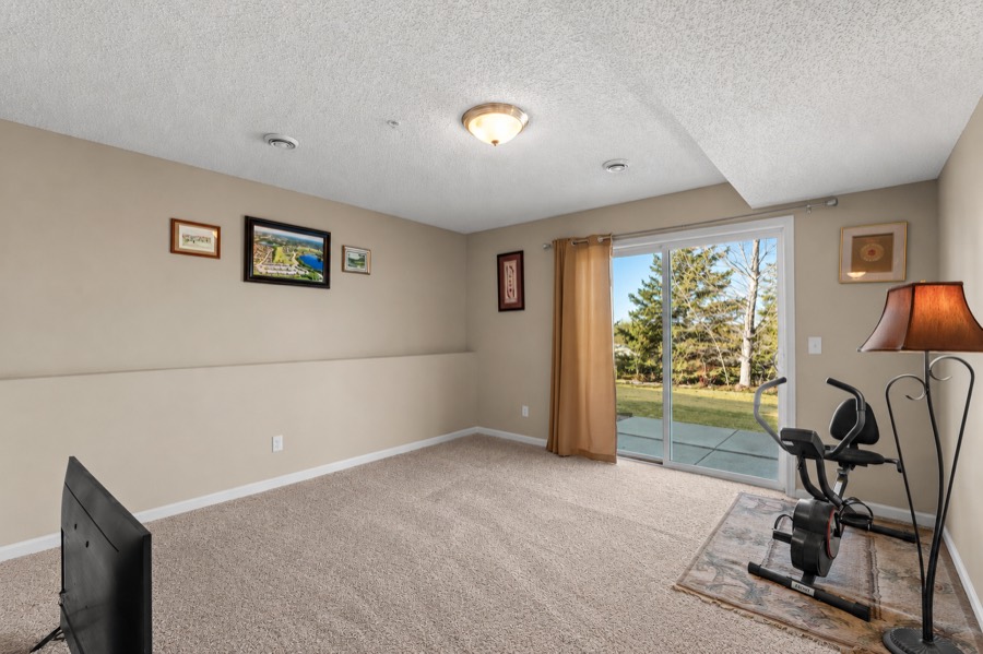 2606 Waterfall Way NW, Prior Lake, MN photo 16