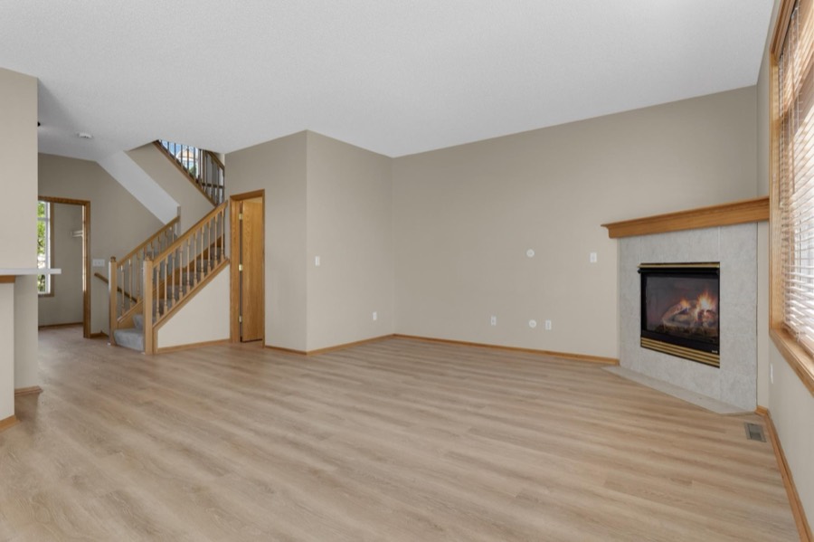 14189 Fountain Hills Court NE, Prior Lake, MN photo 2