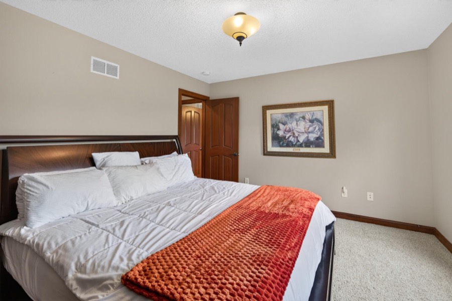 13788 Kensington Avenue NE, Prior Lake, MN photo 35