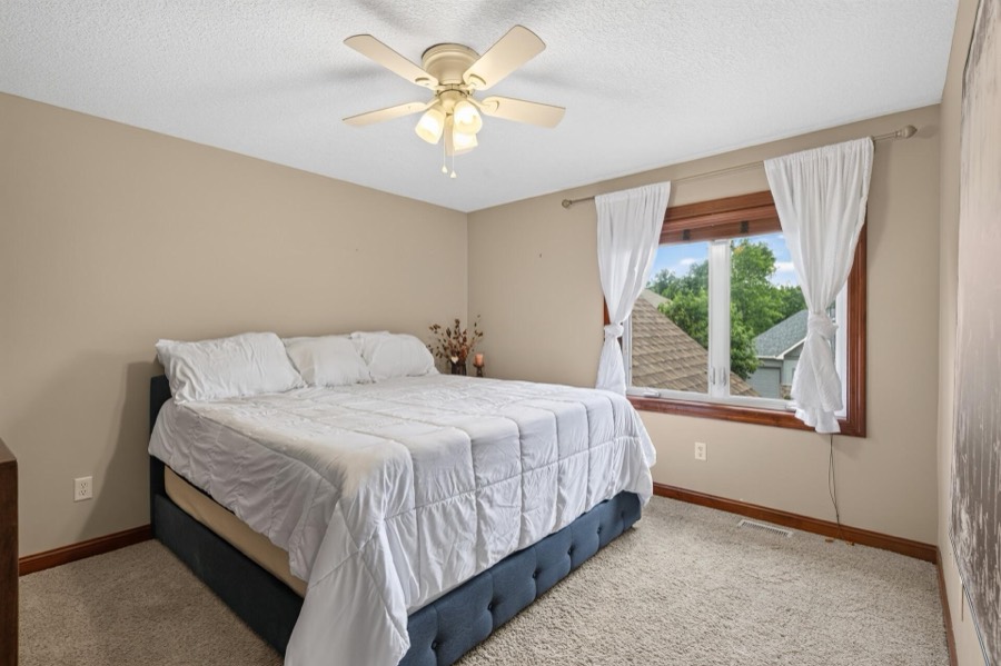 13788 Kensington Avenue NE, Prior Lake, MN photo 38