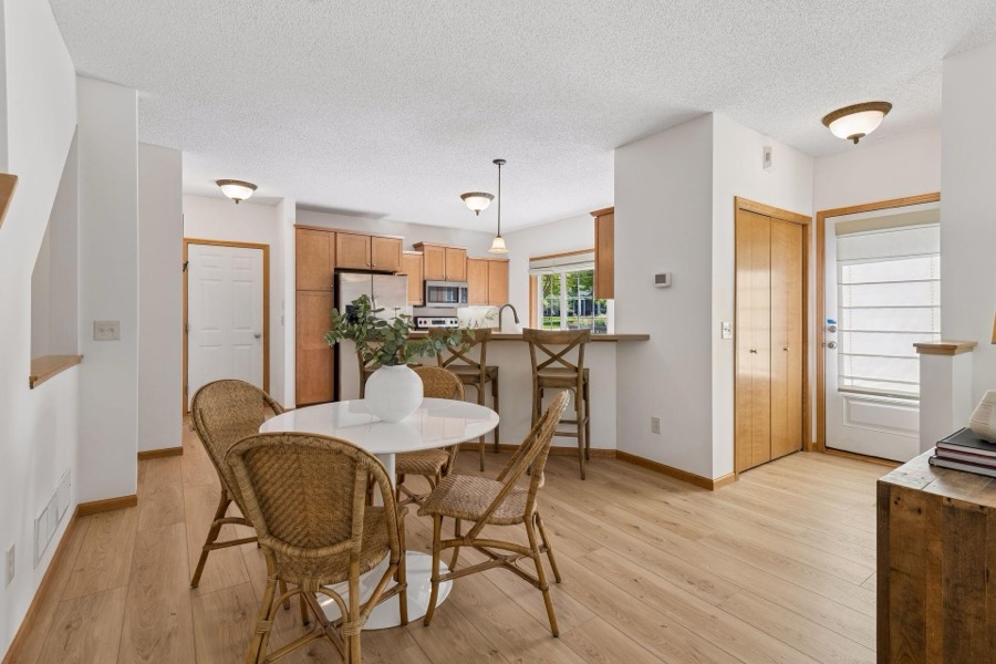 3876 Raspberry Ridge Road NW, Prior Lake, MN photo 4