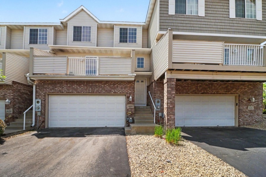 14260 Fountain Hills Court NE, Prior Lake, MN photo 1