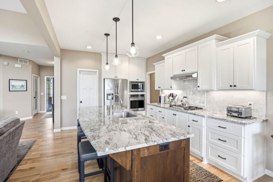 3564 Cove Point Circle NW, Prior Lake, MN photo 10
