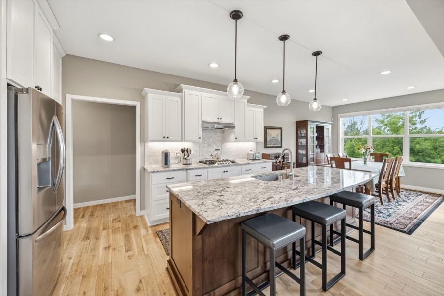 3564 Cove Point Circle NW, Prior Lake, MN photo 8