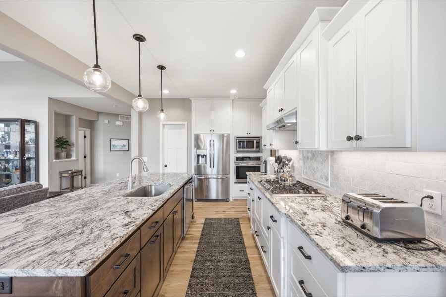 3564 Cove Point Circle NW, Prior Lake, MN photo 9