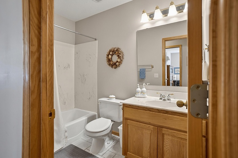 14421 Raven Court NE, Prior Lake, MN photo 13