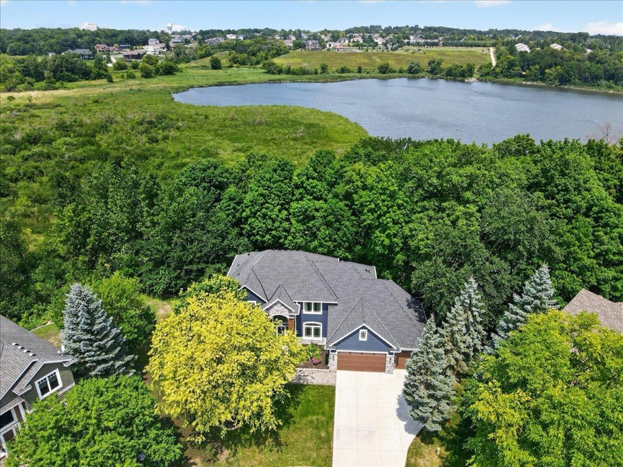 3122 Shady Cove Point NW, Prior Lake, MN photo 4