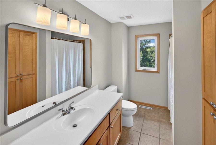 3122 Shady Cove Point NW, Prior Lake, MN photo 47