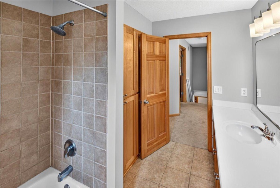 3122 Shady Cove Point NW, Prior Lake, MN photo 48