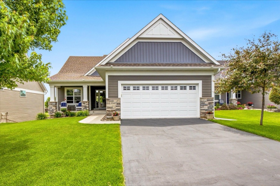 3547 Cove Point Circle NW, Prior Lake, MN photo 1