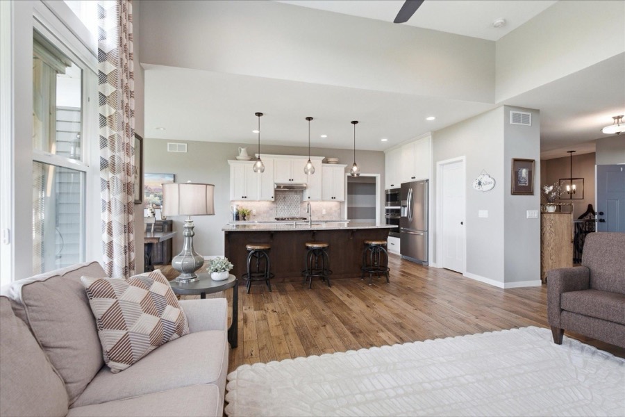 3547 Cove Point Circle NW, Prior Lake, MN photo 10
