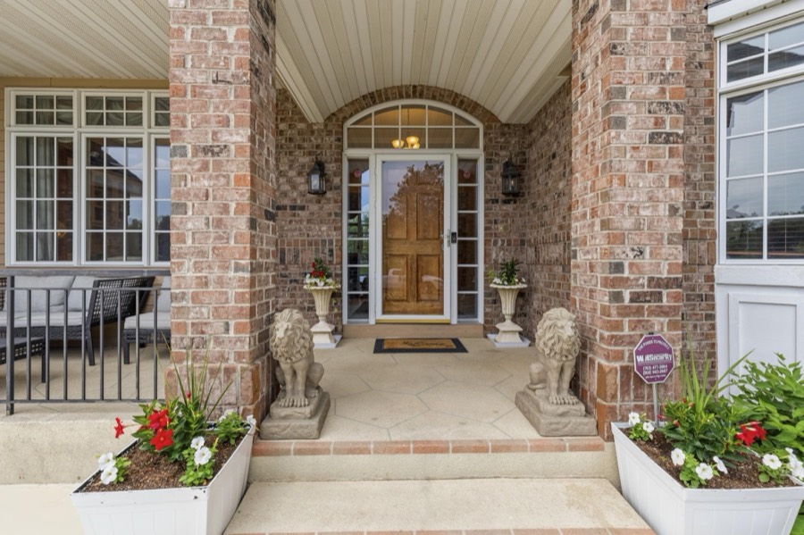 3401 Fox Tail Trail NW, Prior Lake, MN photo 4