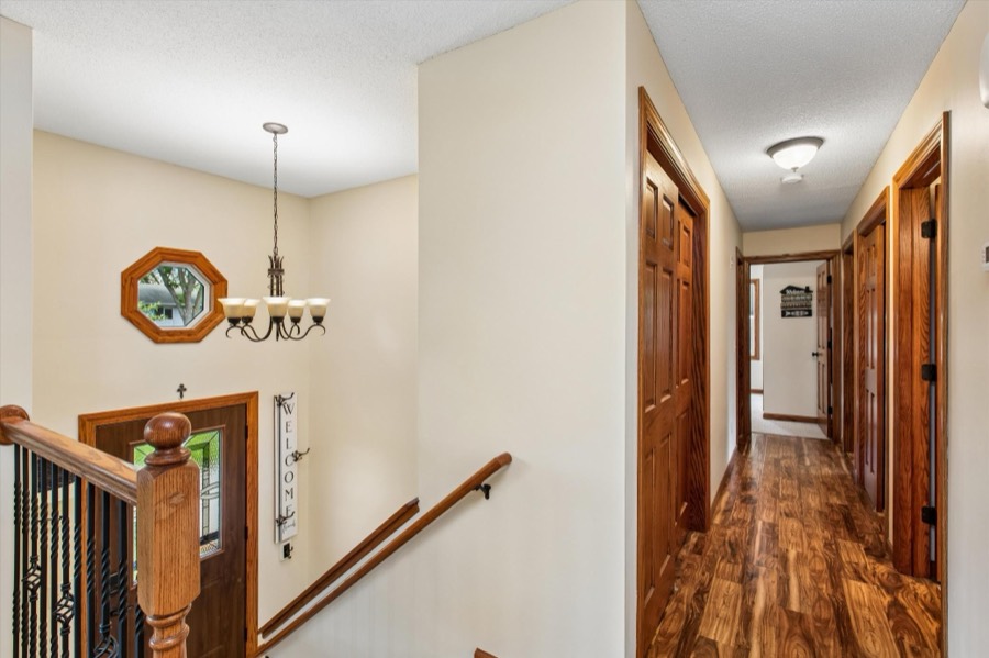 5281 Shore Trail NE, Prior Lake, MN photo 17