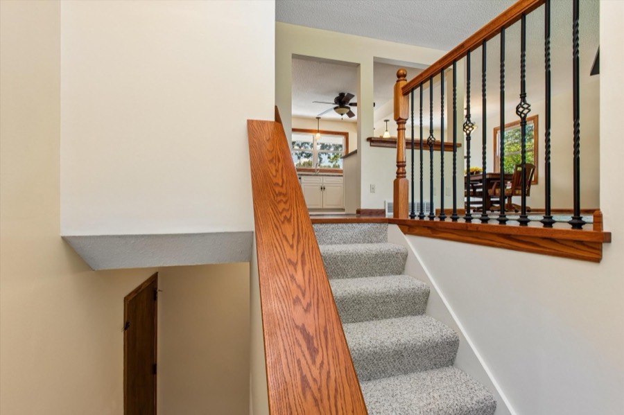 5281 Shore Trail NE, Prior Lake, MN photo 27