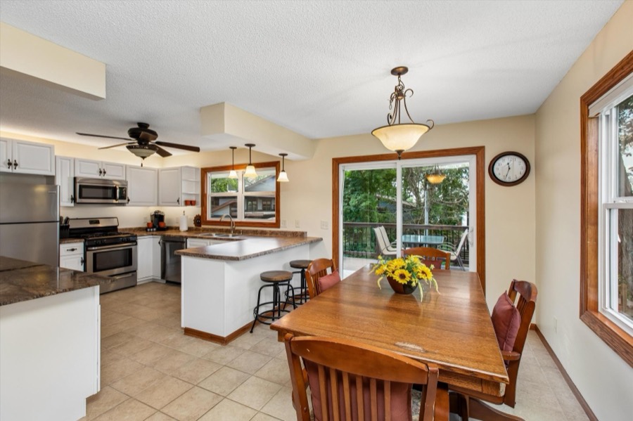 5281 Shore Trail NE, Prior Lake, MN photo 4