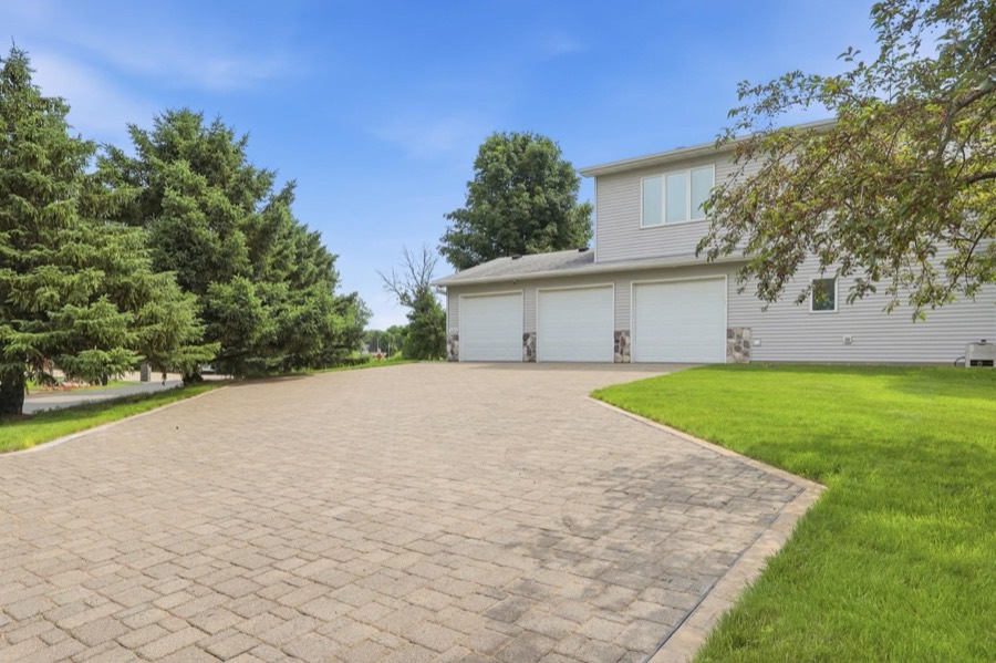 14513 Glendale Avenue SE, Prior Lake, MN photo 32