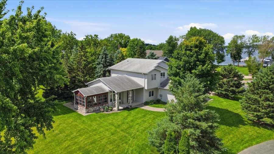 14513 Glendale Avenue SE, Prior Lake, MN photo 4