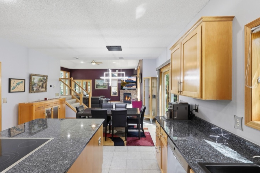 14513 Glendale Avenue SE, Prior Lake, MN photo 6