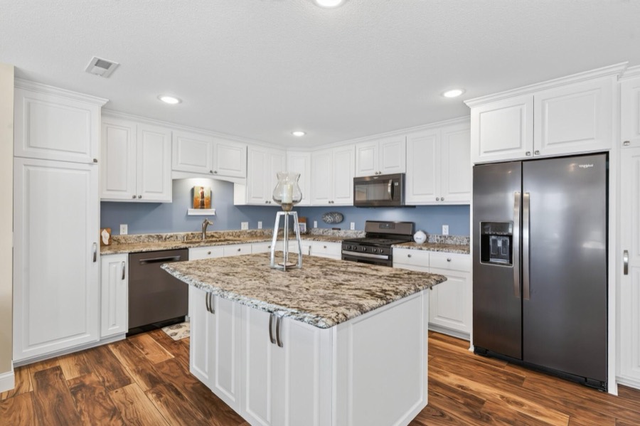 2790 Shore Drive, Prior Lake, MN photo 10