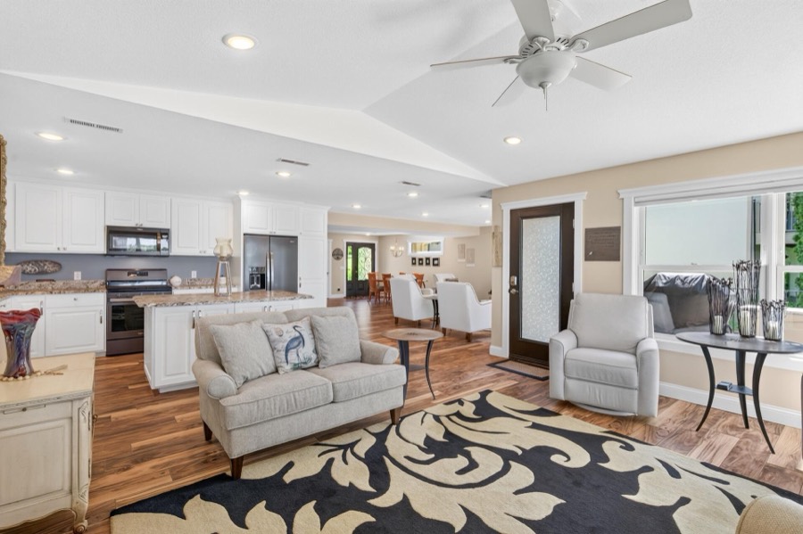 2790 Shore Drive, Prior Lake, MN photo 4