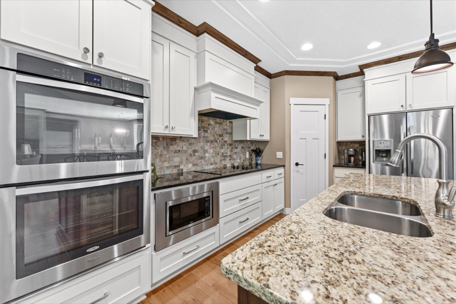 14886 Jeffers Pass NW, Prior Lake, MN photo 5