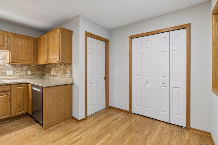 5420 Deerfield Circle SE, Prior Lake, MN photo 10