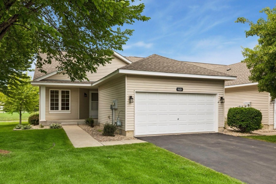 5420 Deerfield Circle SE, Prior Lake, MN photo 2