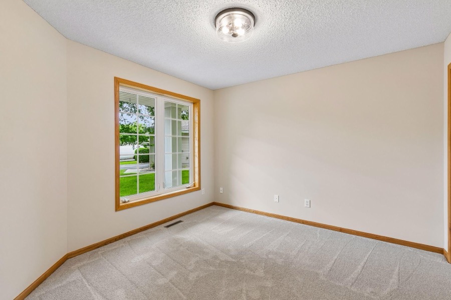 5420 Deerfield Circle SE, Prior Lake, MN photo 21