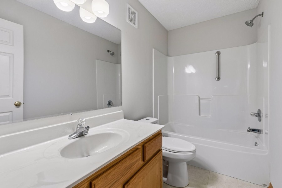 5420 Deerfield Circle SE, Prior Lake, MN photo 25