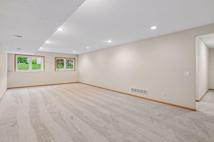 5420 Deerfield Circle SE, Prior Lake, MN photo 28